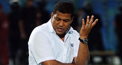 عبدالعال يستقيل من الشرقية.. الراعي يهاجم اللاعبين.. والرئيس يناشد تدخل الوزير  